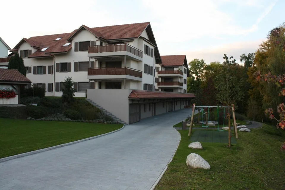 3 1/2-Zimmer-Wohnung, 1. OG