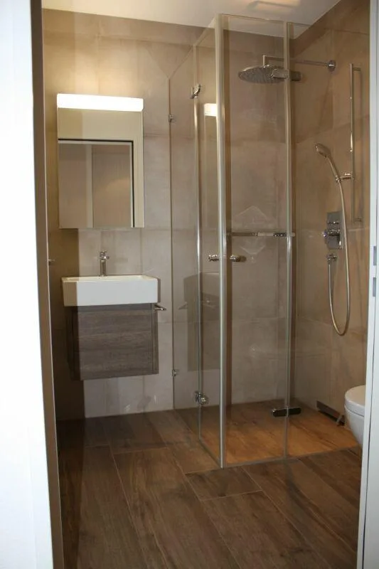 3 1/2-Zimmer-Wohnung, 1. OG