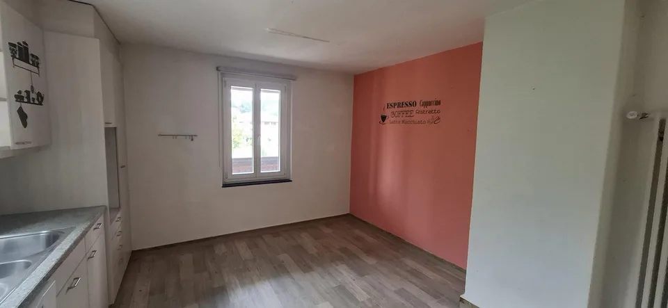 Schöne 4-Zimmer-Wohnung in zentraler Lage – befristet zu vermieten