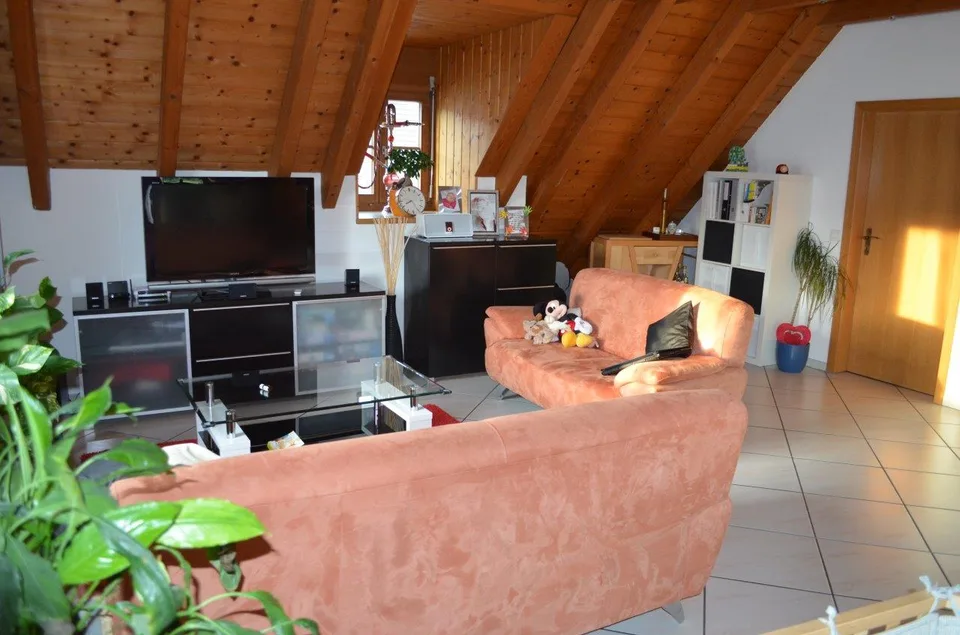 3 1/2 Zimmer mit viel Chame
