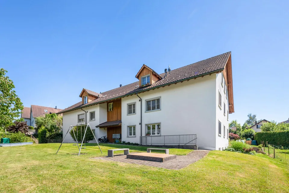 SONNIGE 4.5-ZIMMER-WOHNUNG MIT WEITBLICK INS GRÜNE – Foto 15 von 25