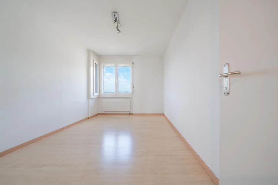 Zentral gelegene Wohnung mit Weitsicht – photo 7 of 10