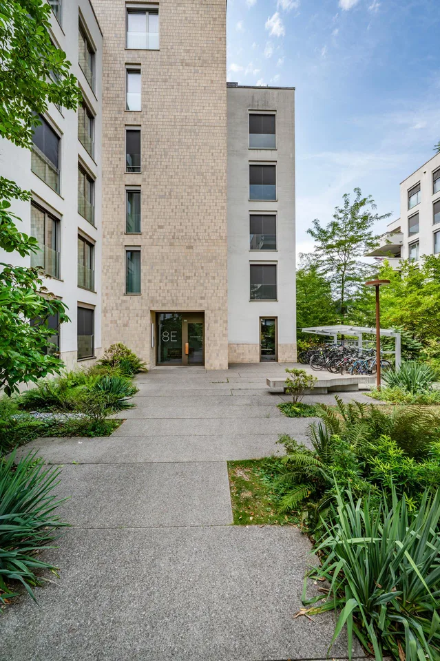 Möblierte Wohnung 2.5 Zimmer