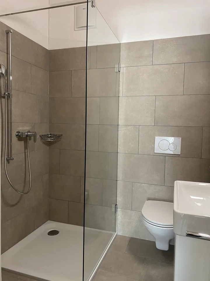 Grosse und exklusive 4 1/2-Zimmer Maisonette-Wohnung