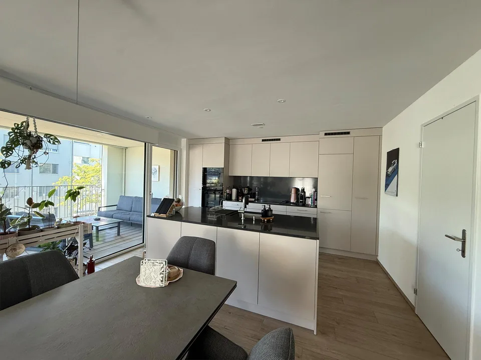 Moderne 3.5-Zimmerwohnung in der nähe des Bahnhofs