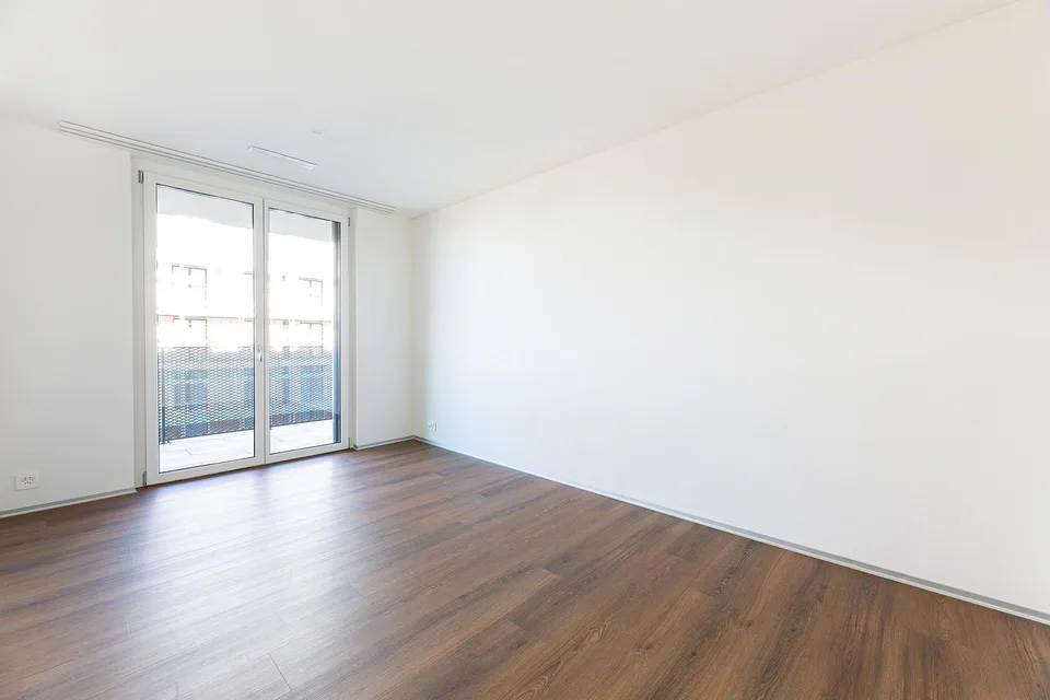 Moderne 4.5-Zimmer-Wohnung mit grossem Balkon und schöner Aussicht