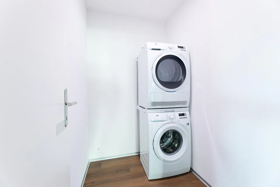 Moderne 4.5-Zimmer-Wohnung mit grossem Balkon und schöner Aussicht