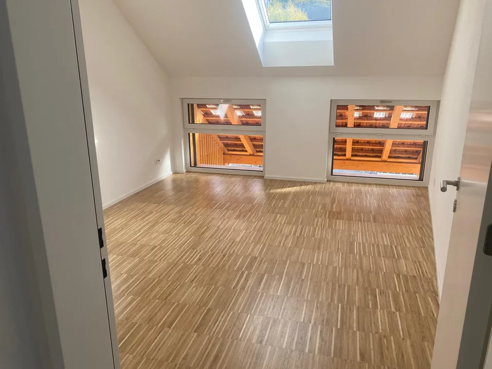 4.5 Zimmer, 116 m², 1. Stock