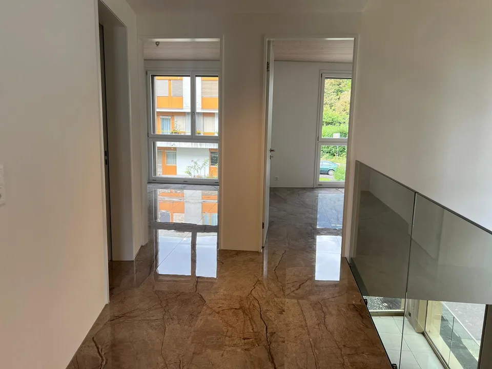 Luxuriöse 5.5-Zimmer-Maisonette Wohnung