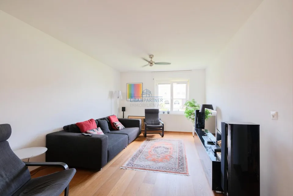 Wohnen mit Weitblick – Grosszügige Maisonette-Dachwohnung in Basel – foto 2 di 13