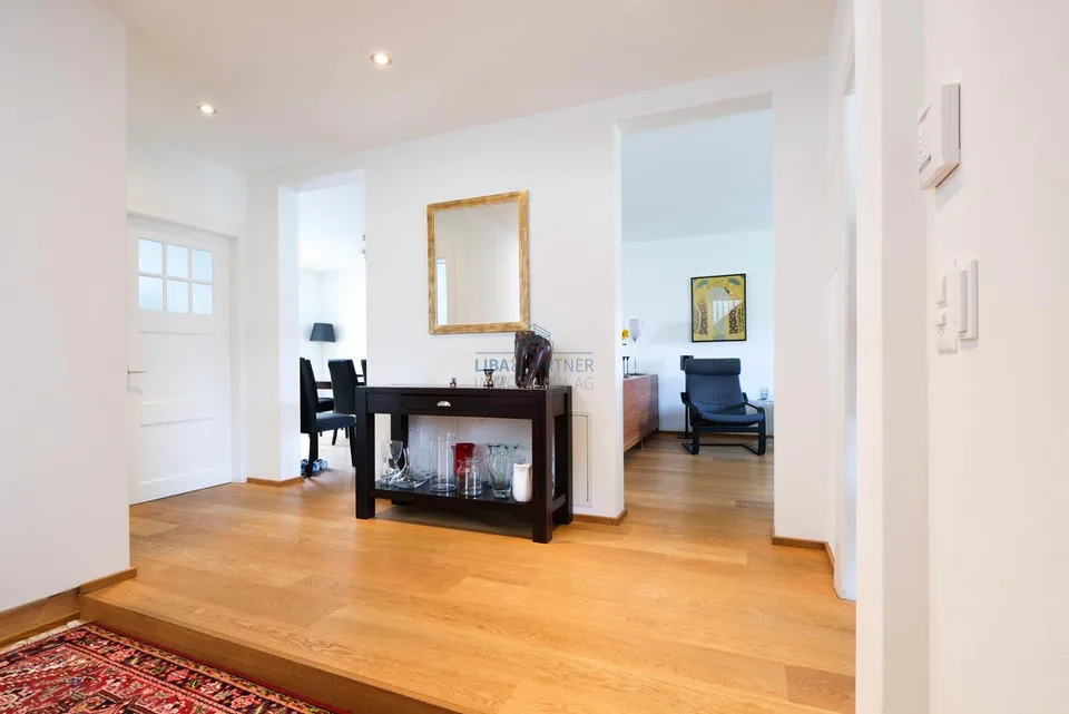 Wohnen mit Weitblick – Grosszügige Maisonette-Dachwohnung in Basel – foto 3 di 13
