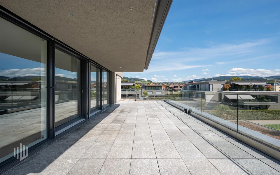 ImmoWyss - Appartement en attique dans le Giessenpark Münsingen avec une vue splendide – photo 2 sur 8