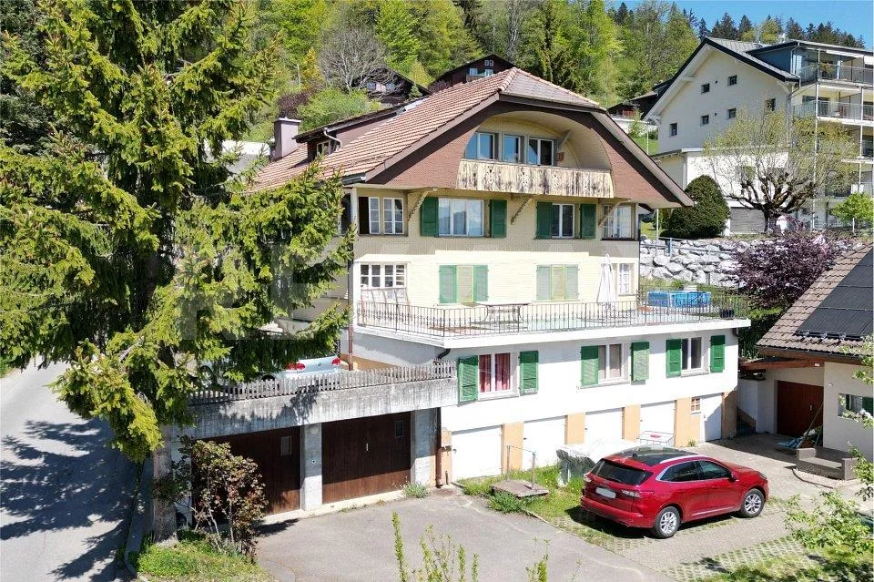 4-Familienhaus an ruhiger, sonniger Lage mit Weitsicht - Renditeobjekt – foto 12 di 13