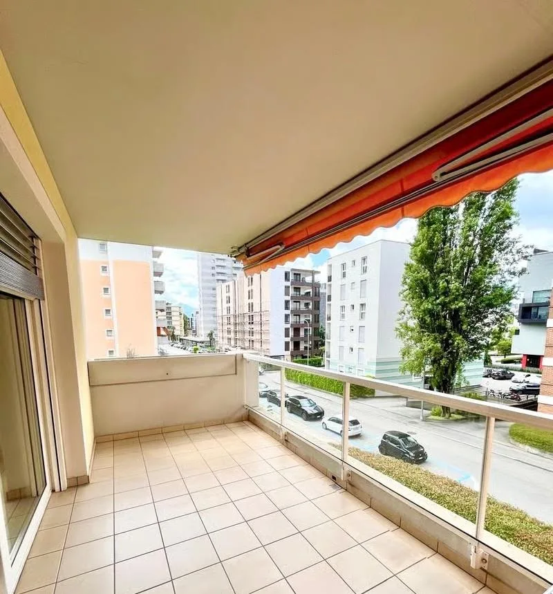 Appartamento di 5.5 locali a pochi passi dal centro – photo 7 of 7
