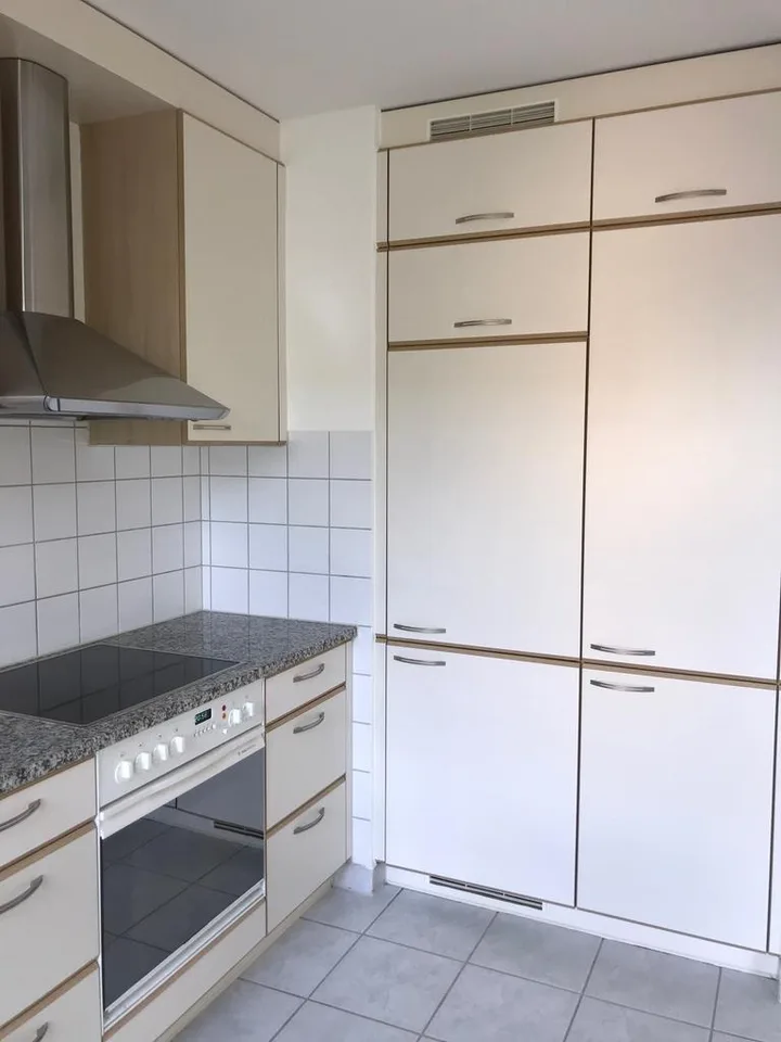 Great apartment with balcony for rent ...