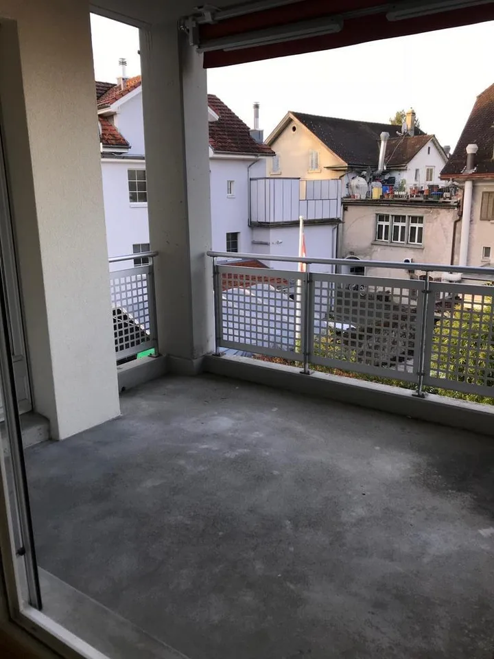 Great apartment with balcony for rent ...