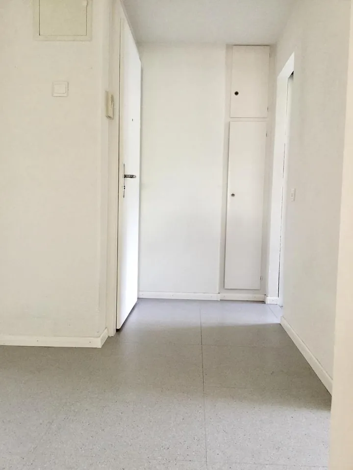 Appartamento affascinante con balcone cerca nuovi inquilini ...