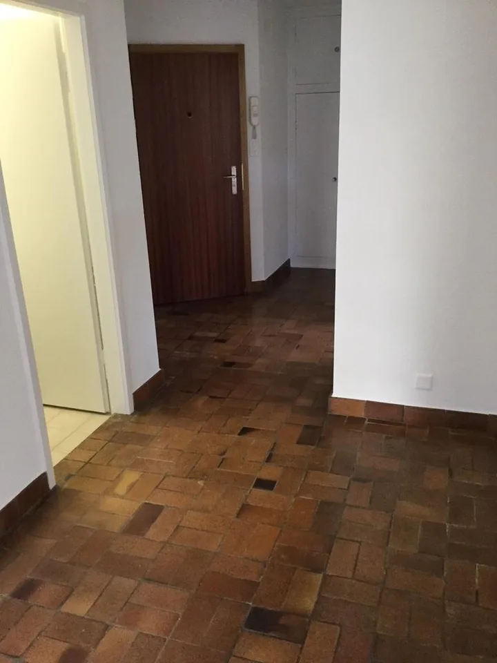 ***3'ZWG**65m2**Im ersten Stock***