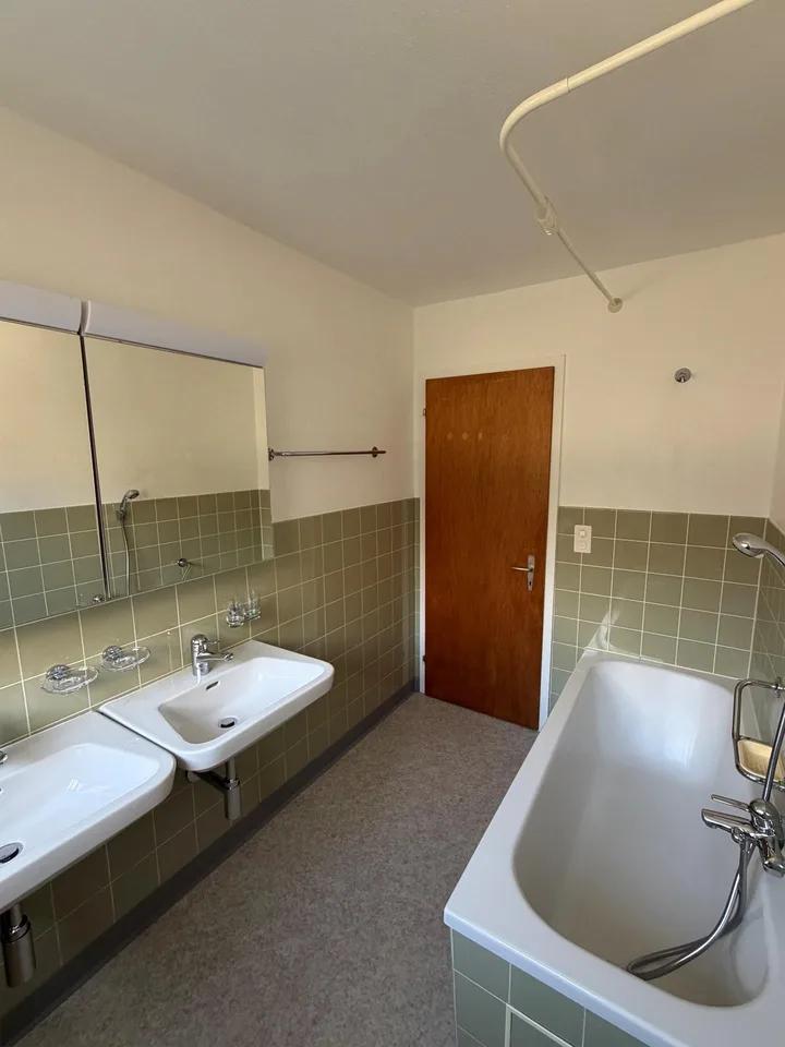 4.5-Zimmerwohnung befristet bi im Herzen von Flims