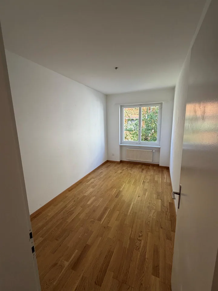 3.5-Zimmerwohnung befristet bis 31.03.2027 im Herzen von Flims