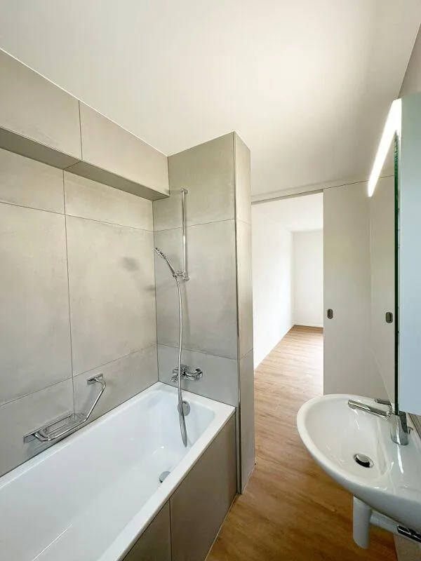 Appartamento completamente ristrutturato in una posizione popolare nel quartiere Breite – foto 6 di 10