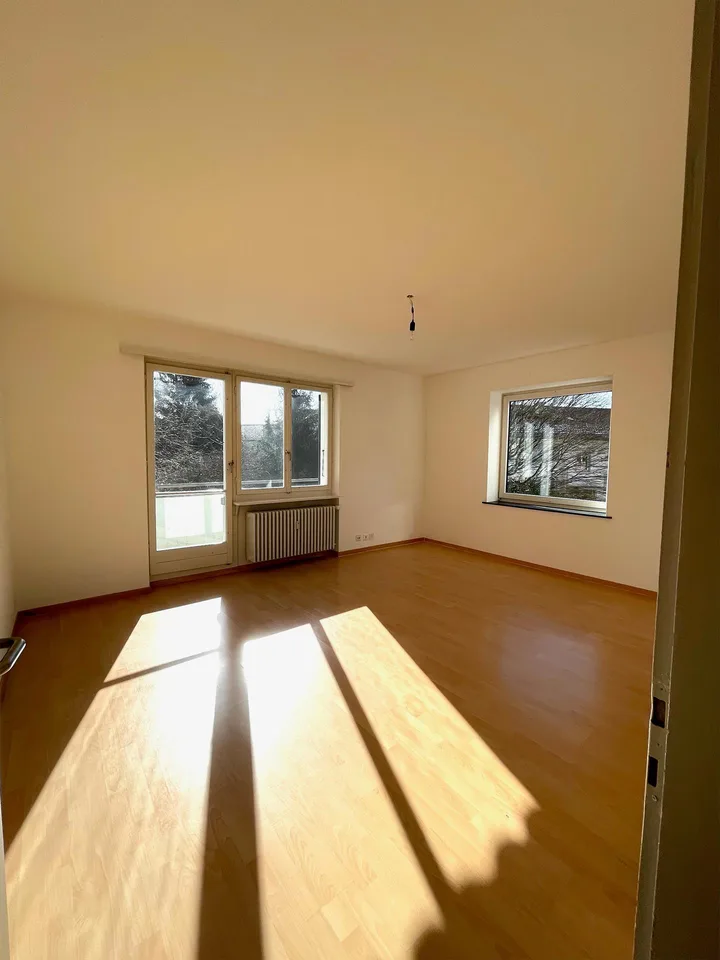Appartement confortable de 4 pièces à Münchenbuchsee – photo 2 sur 11