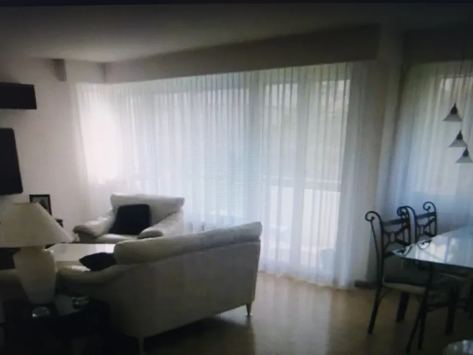 helle 3,5 Zi-Wohnung mit Garten, inkl. Parkplatz – Foto 6 von 7