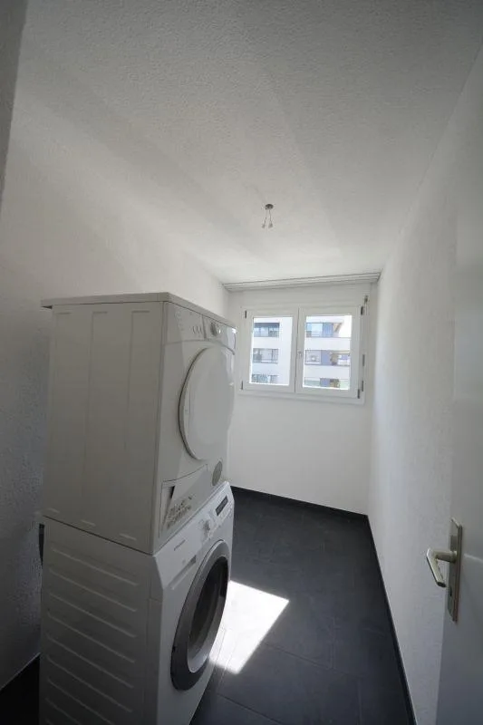 Familienfreundliche 4.5 Zimmerwohnung im Grünen