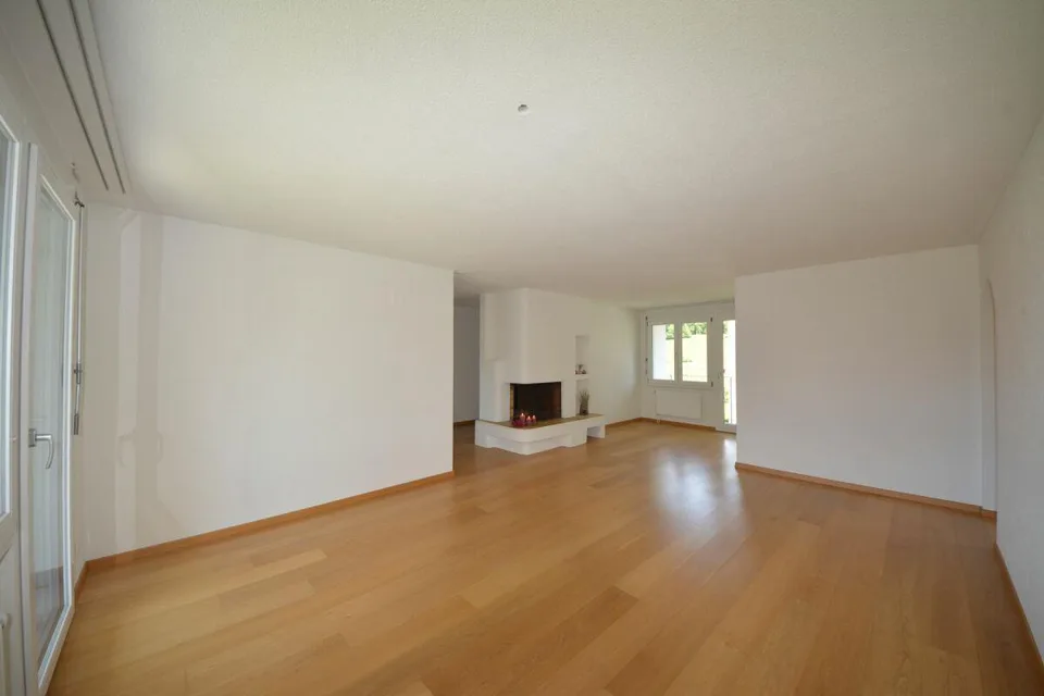 Familienfreundliche 4.5 Zimmerwohnung im Grünen