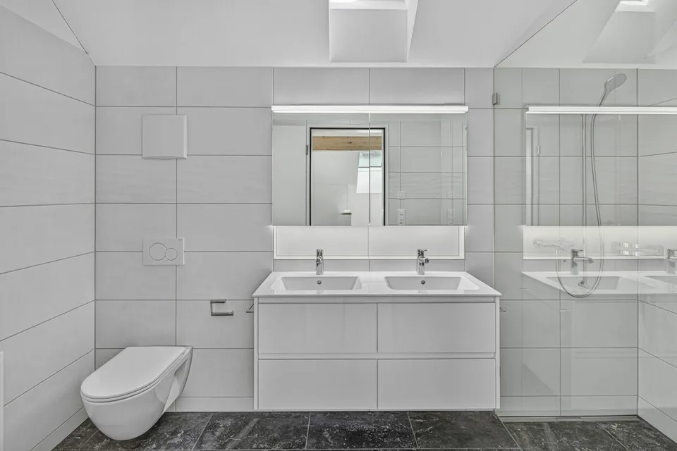 Erstvermietung - Moderne 4.5-Zimmer-Maisonettewohnung an zentraler Lage