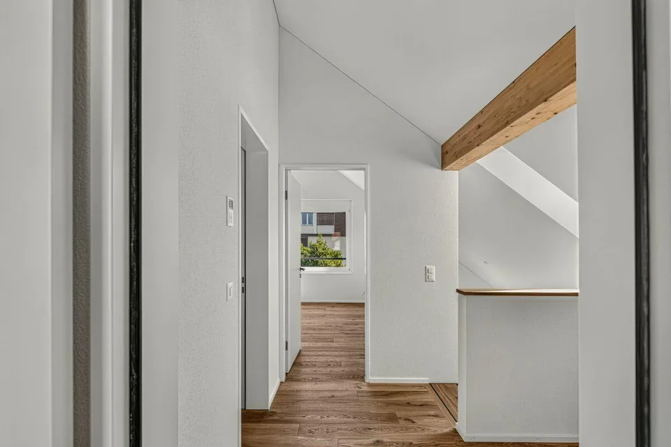 Erstvermietung - Moderne 4.5-Zimmer-Maisonettewohnung an zentraler Lage