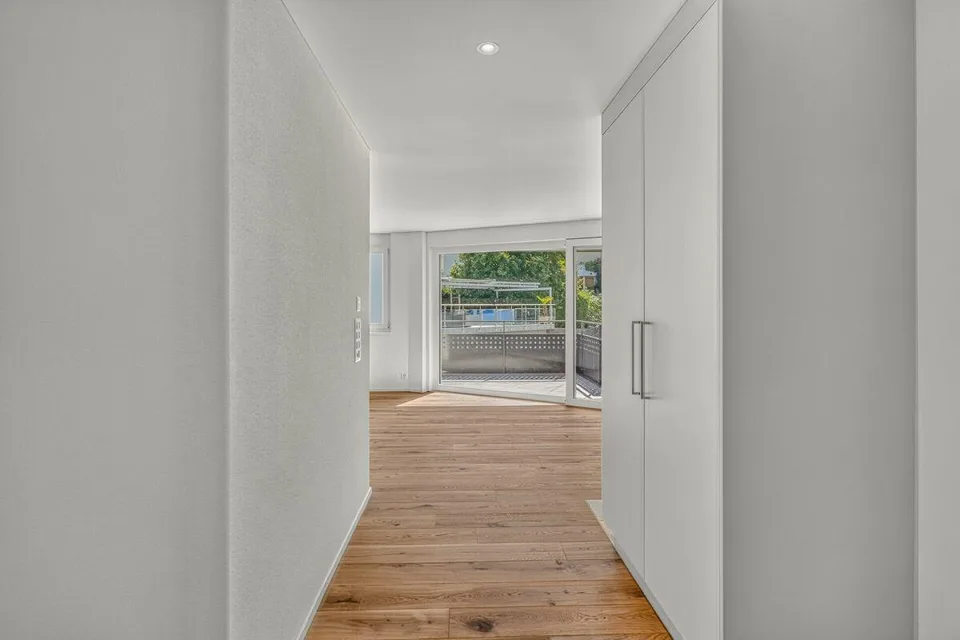 Erstvermietung - Moderne 3.5-Zimmer Wohnung an zentraler Lage
