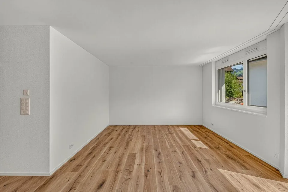 Erstvermietung - Moderne 3.5-Zimmer Wohnung an zentraler Lage