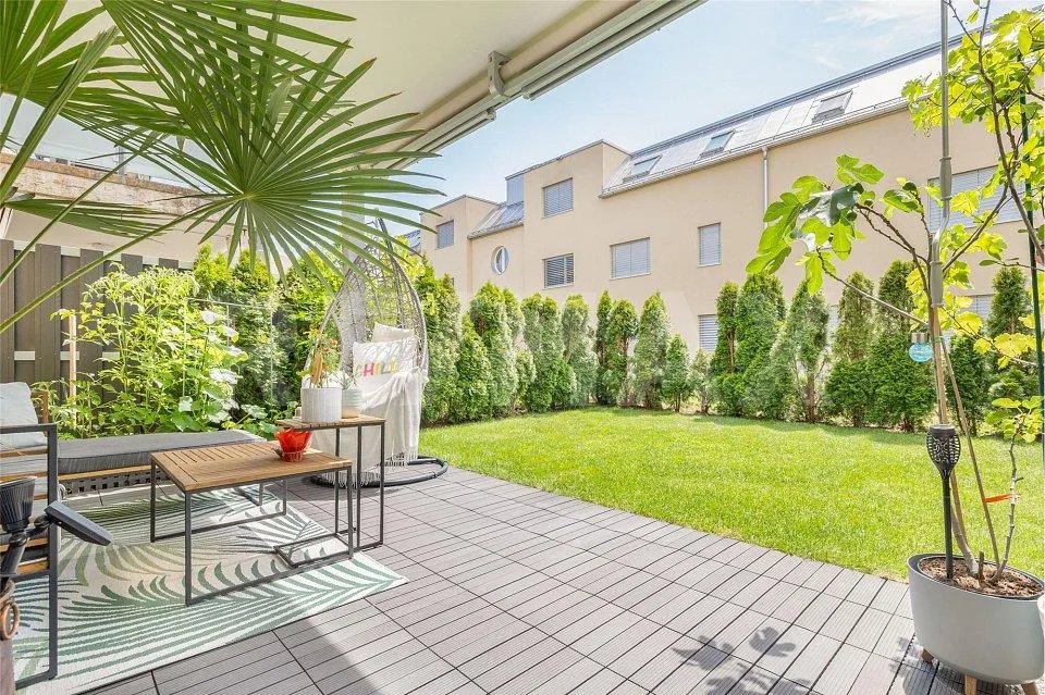Moderne Gartenwohnung, Hobbyraum und Tiefgaragenplatz - Minergie-Standard! – Foto 5 von 13