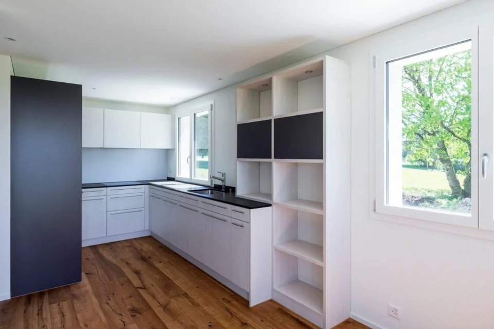 Casa unifamiliare di 4,5 locali con vista panoramica e fienile – foto 2 di 16