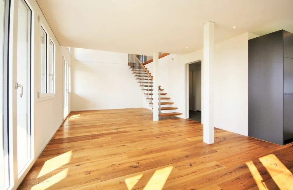 Casa unifamiliare di 4,5 locali con vista panoramica e fienile – foto 3 di 16