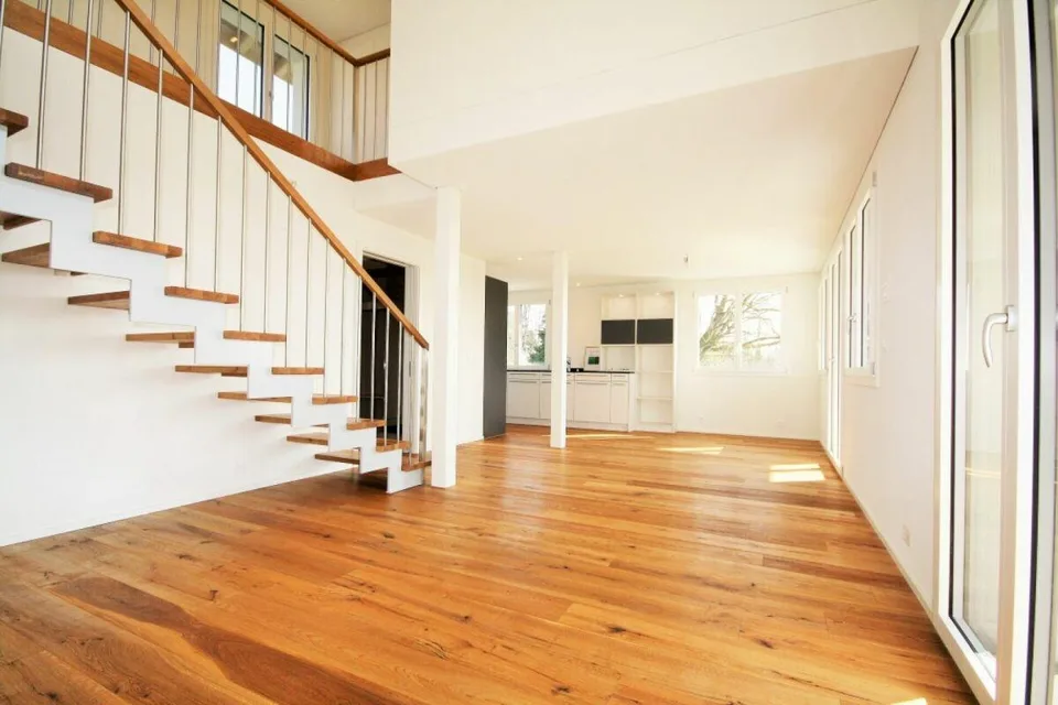 Casa unifamiliare di 4,5 locali con vista panoramica e fienile – foto 4 di 16