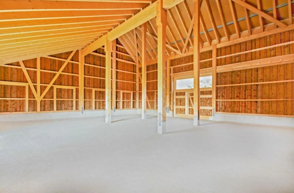 Casa unifamiliare di 4,5 locali con vista panoramica e fienile – foto 11 di 16