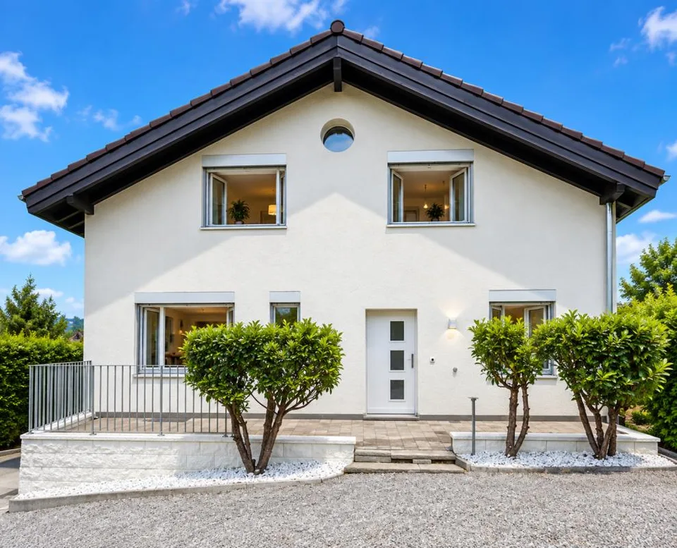 Eckhaus mit Weitsicht in Lanzenhäusern – Foto 2 von 3