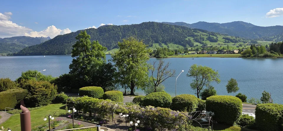 3.5 Zimmer-Attikawohnung mit fantastischer See-und Bergsicht – photo 2 sur 18