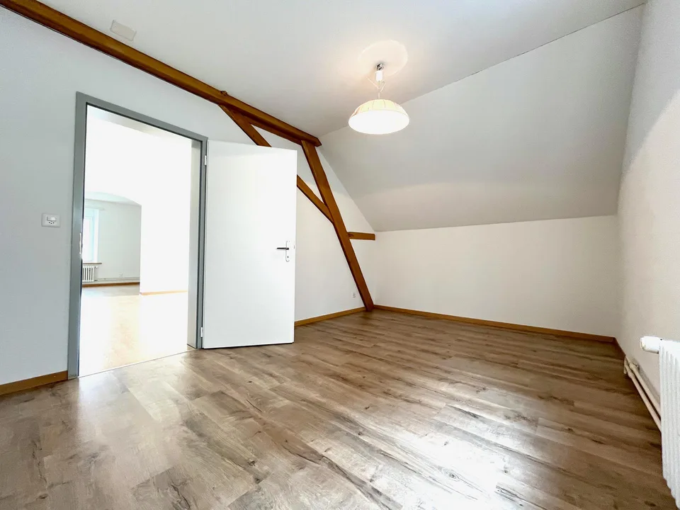 Charmante Dachgeschosswohnung mit viel Stauraum