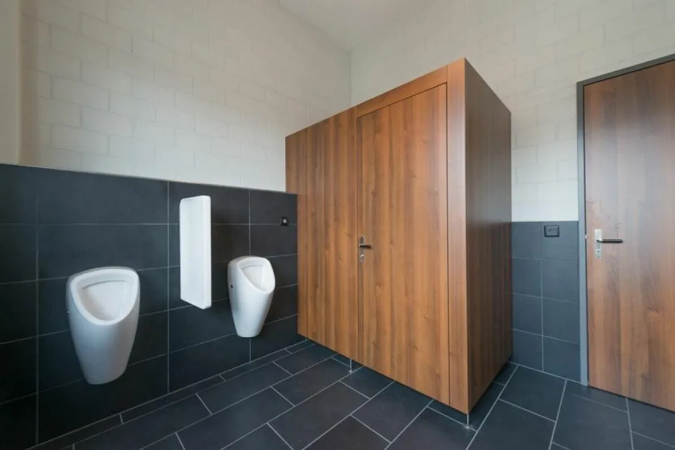 48 m2 d'espace commercial dans un bâtiment commercial moderne avec construction de coque exclusive – photo 4 sur 4