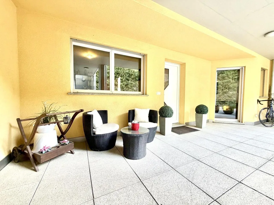 Bel appartement en terrasse avec un garage et une vue exceptionnelle ! – Foto 16 von 24