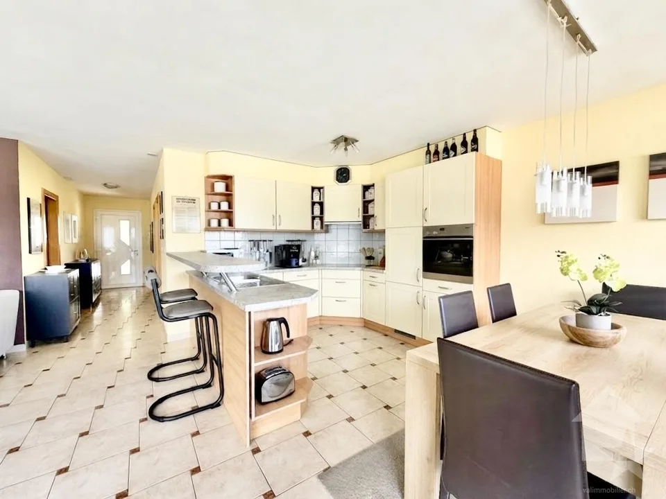 Bel appartement en terrasse avec un garage et une vue exceptionnelle ! – Foto 8 von 24