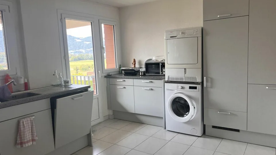 5.5-Zimmerwohung mit grosszügigem Grundriss und Terrasse wartet auf...