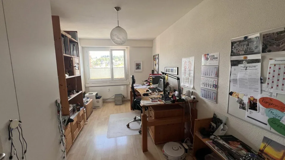 5.5-Zimmerwohung mit grosszügigem Grundriss und Terrasse wartet auf...