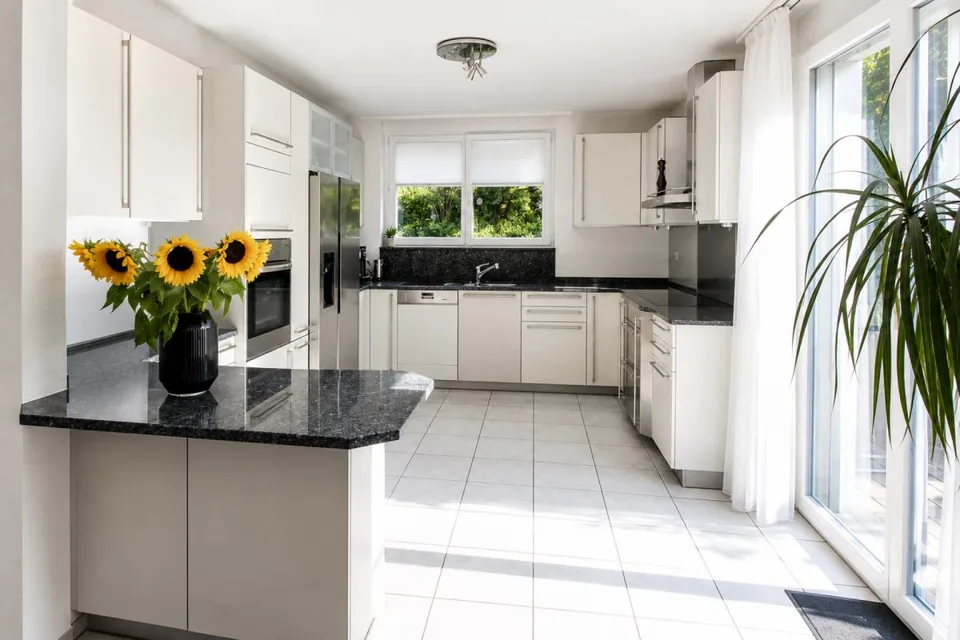 5.5 Zimmer Einfamilienhaus in Riehen | UrbanHome