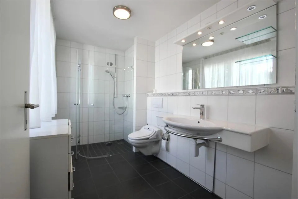 5.5 Zimmer Einfamilienhaus in Riehen | UrbanHome