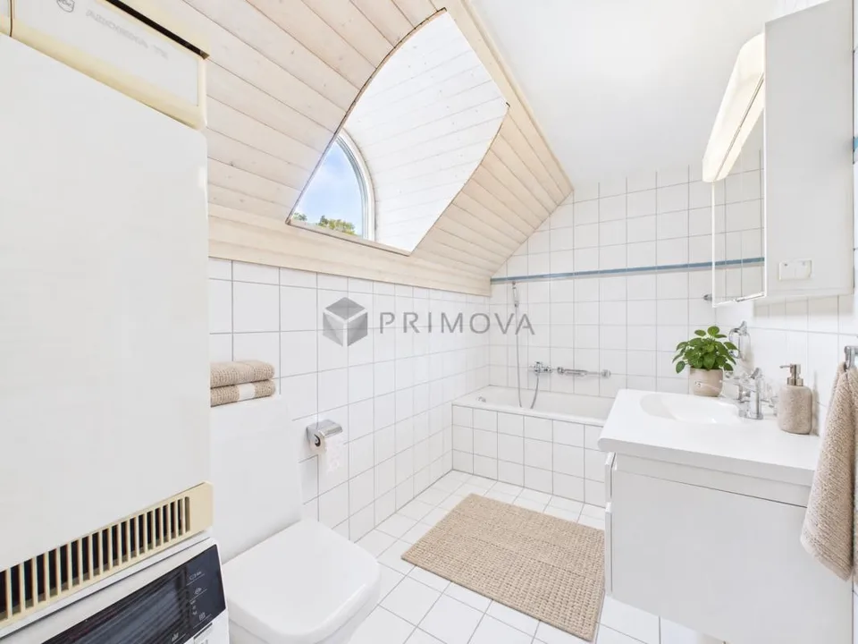 Licht, Charme & Gemütlichkeit - 2.5 Zimmer-Dachwohnung in Klingnau – foto 7 di 8