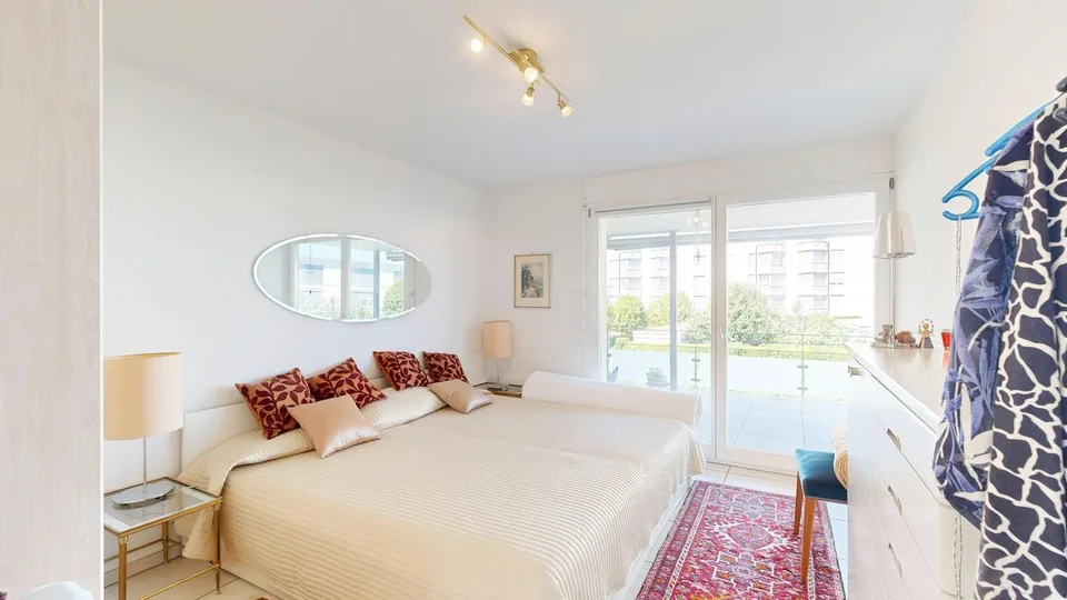 4.5-Zimmer-Wohnung mit Wintergarten und Einstellhallenplatz – Foto 8 von 11
